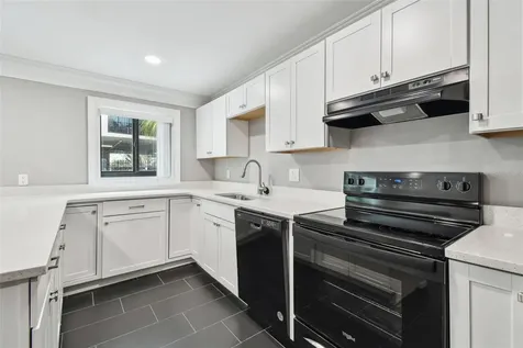 2942 W Bay Drive Belleair Bluffs FL 33770