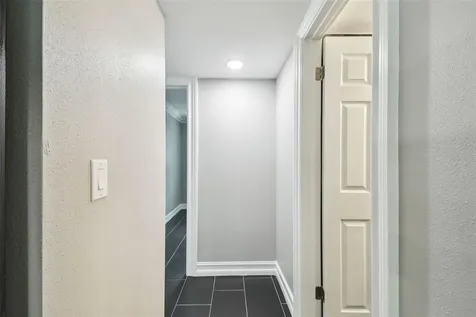 2942 W Bay Drive Belleair Bluffs FL 33770