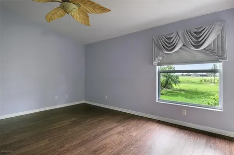 3702 Lakewood Boulevard North Port FL 34287