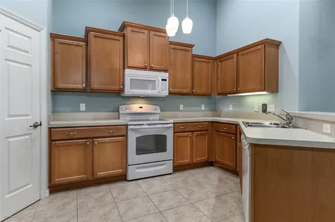 3702 Lakewood Boulevard North Port FL 34287