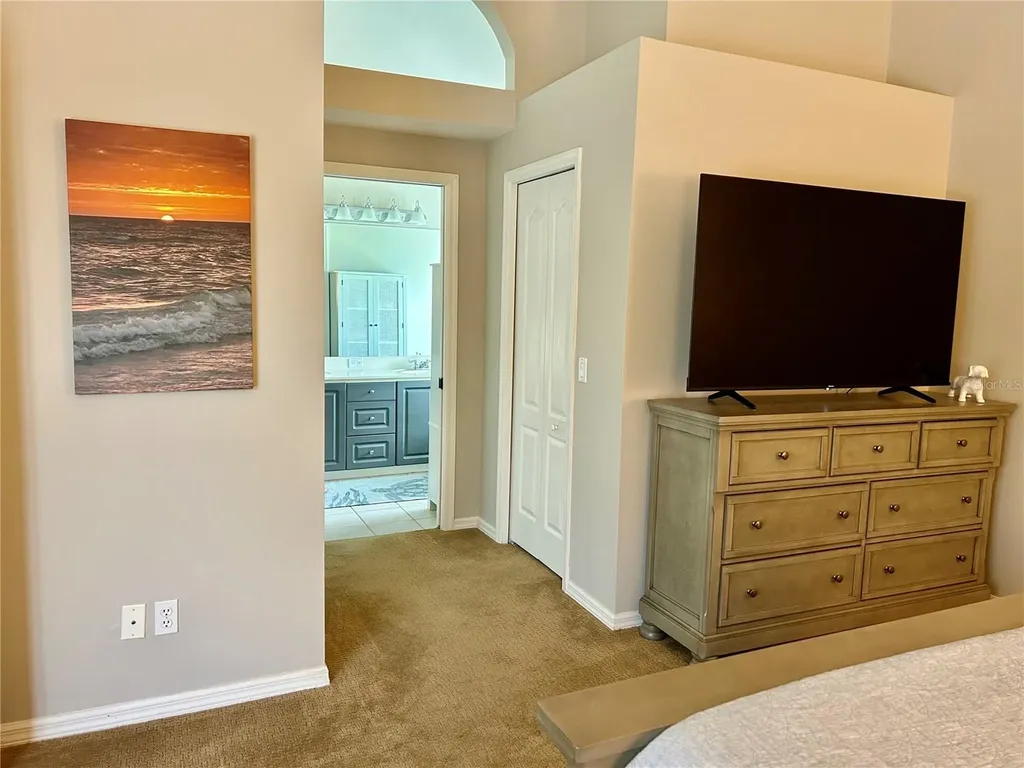 8918 Olde Hickory Avenue Sarasota FL 34238