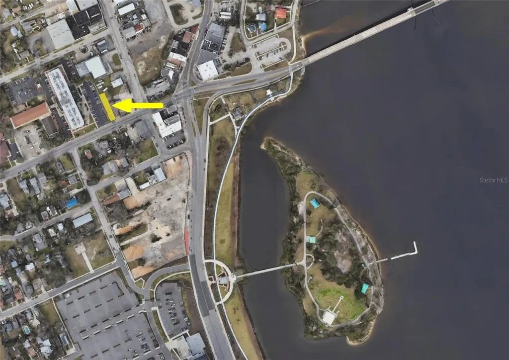 112 Fairview Avenue Daytona Beach FL 32114