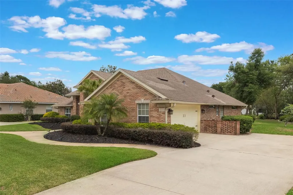 441 Hightower Drive Debary FL 32713