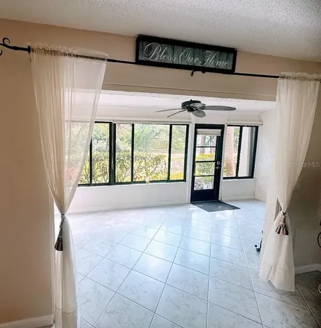 647 Woodlawn Drive Bradenton FL 34210