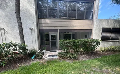 647 Woodlawn Drive Bradenton FL 34210