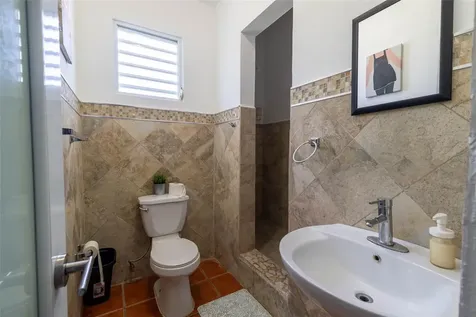 Hacienda El Palmar Marcos Lopez 831 Vega Baja PR 00693