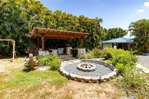 Hacienda El Palmar Marcos Lopez 831 Vega Baja PR 00693
