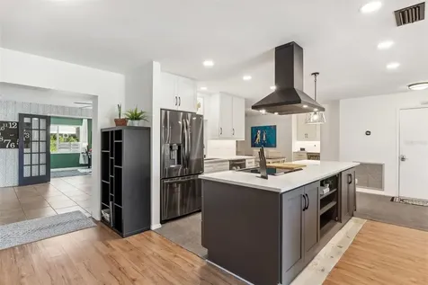 6708 11th Avenue NW Bradenton FL 34209