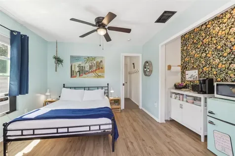 6708 11th Avenue NW Bradenton FL 34209