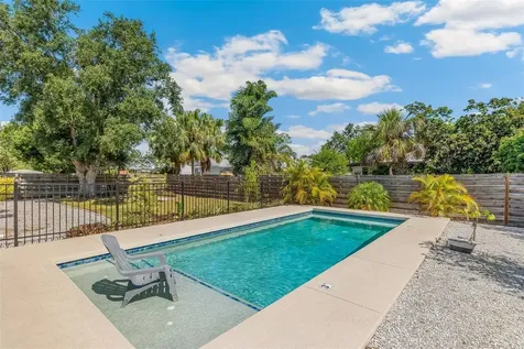 6708 11th Avenue NW Bradenton FL 34209