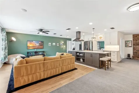 6708 11th Avenue NW Bradenton FL 34209