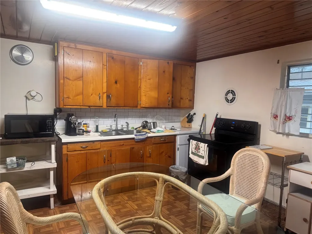 715 Ballard Street Altamonte Springs FL 32701