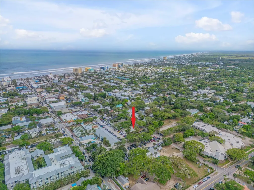 214 Columbus Avenue New Smyrna Beach FL 32169
