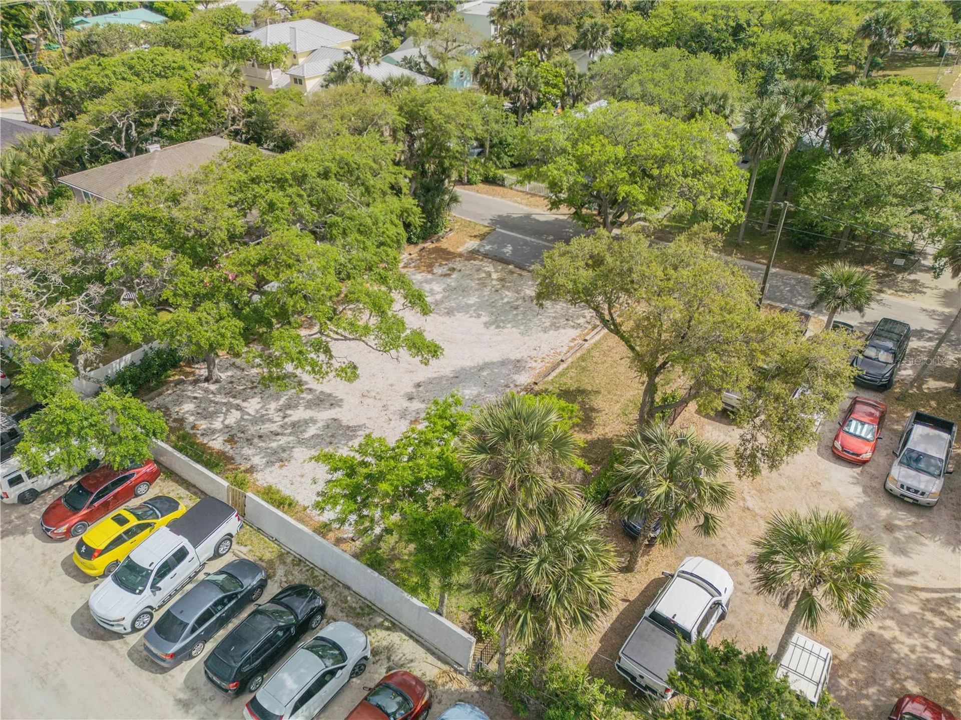 214 Columbus Avenue New Smyrna Beach FL 32169