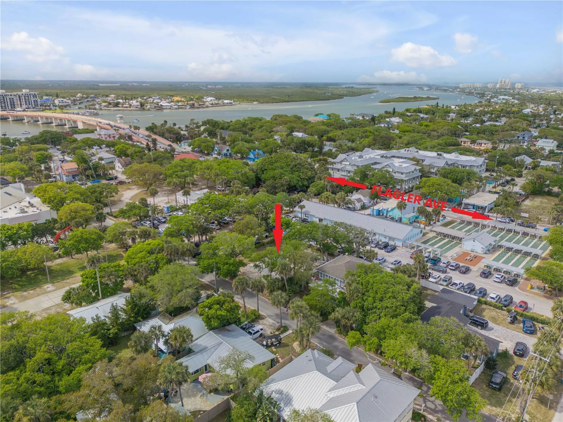 214 Columbus Avenue New Smyrna Beach FL 32169