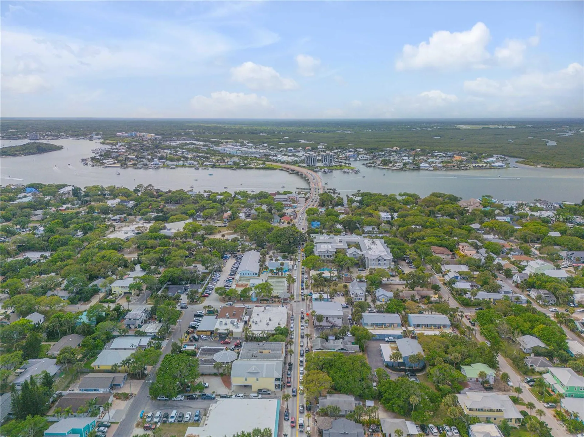 214 Columbus Avenue New Smyrna Beach FL 32169