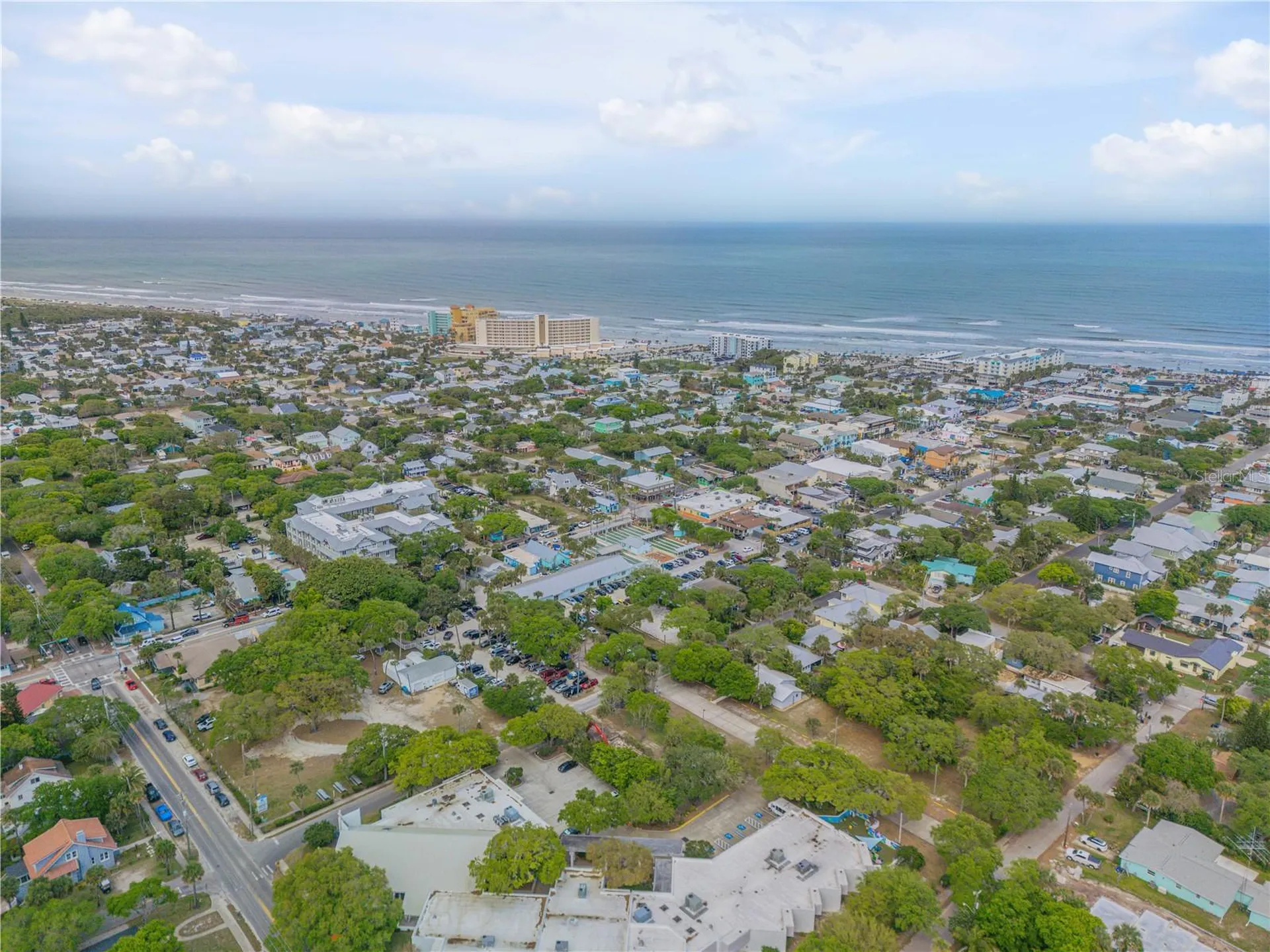 214 Columbus Avenue New Smyrna Beach FL 32169