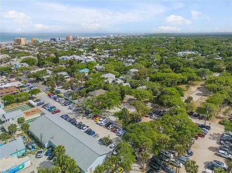 214 Columbus Avenue New Smyrna Beach FL 32169