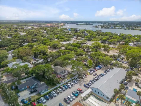 214 Columbus Avenue New Smyrna Beach FL 32169