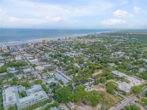 214 Columbus Avenue New Smyrna Beach FL 32169