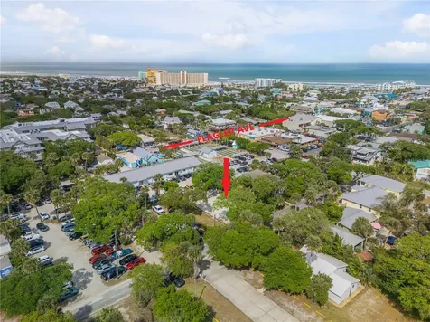 214 Columbus Avenue New Smyrna Beach FL 32169