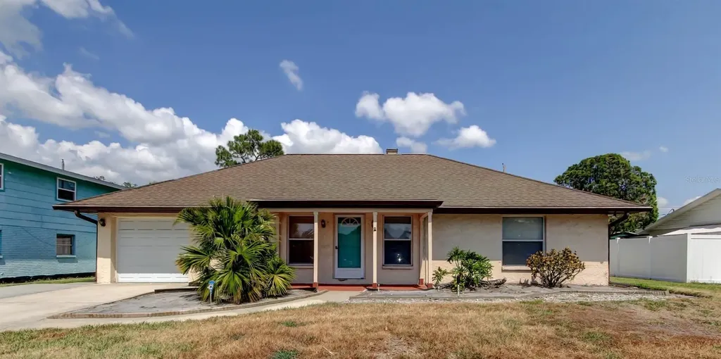 6421 Wilshire Drive Tampa FL 33615