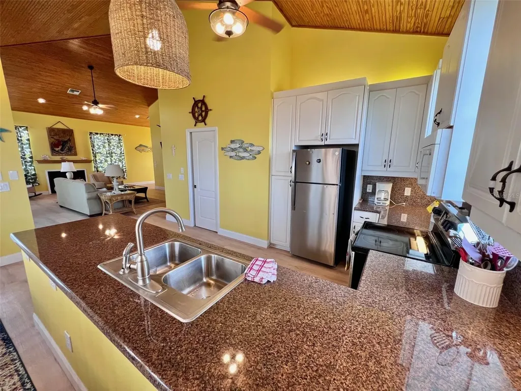 9594 Doubloon Trail Placida FL 33946