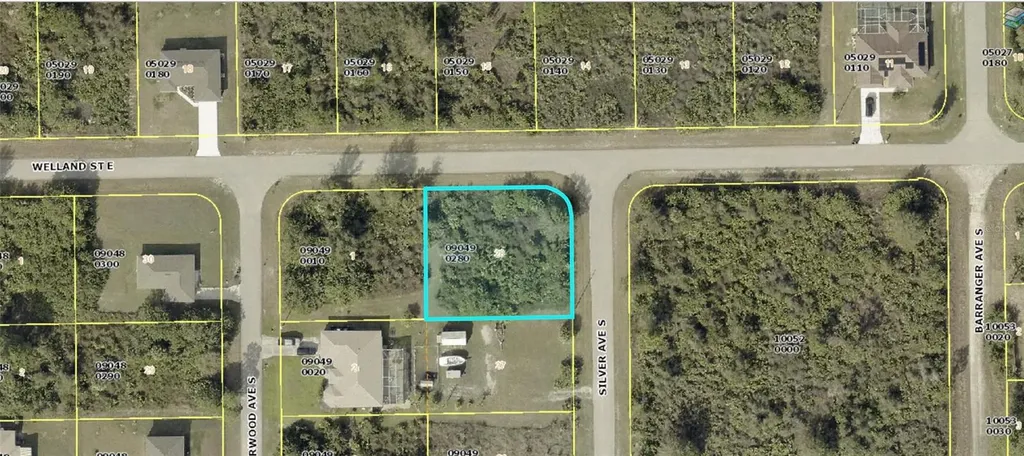 546 Silver Avenue S Lehigh Acres FL 33974