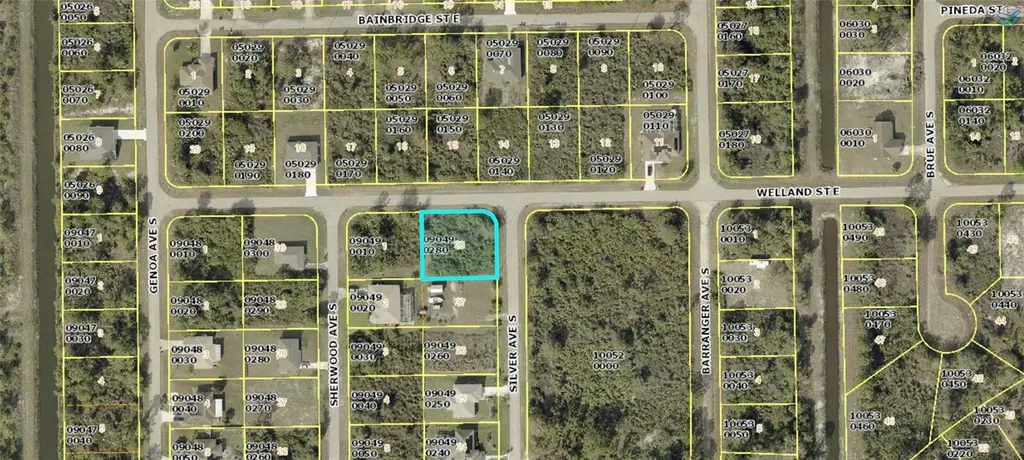 546 Silver Avenue S Lehigh Acres FL 33974