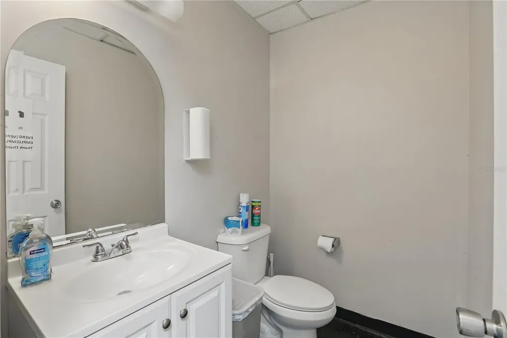 Jacksonville FL 32216