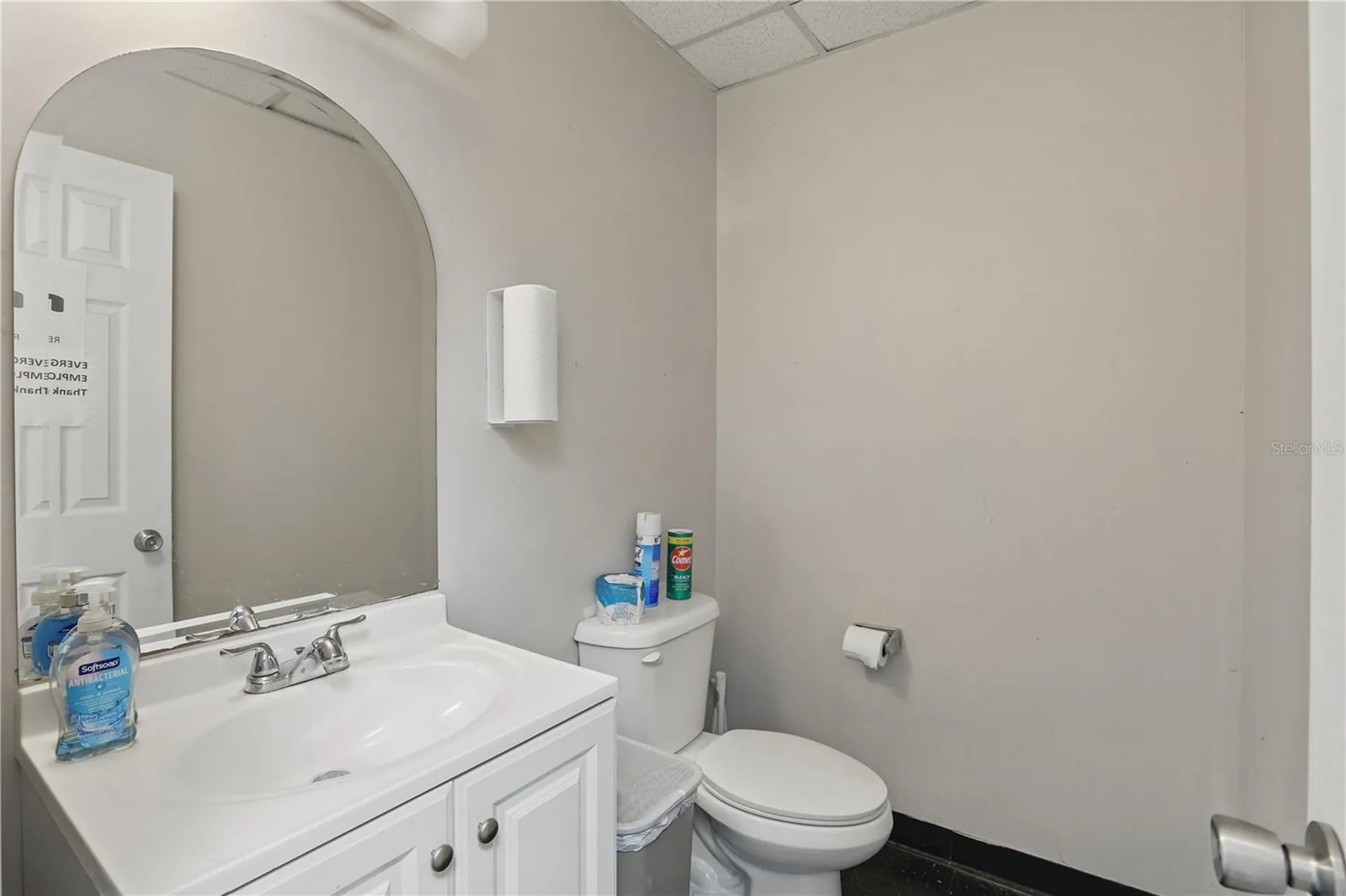 Jacksonville FL 32216