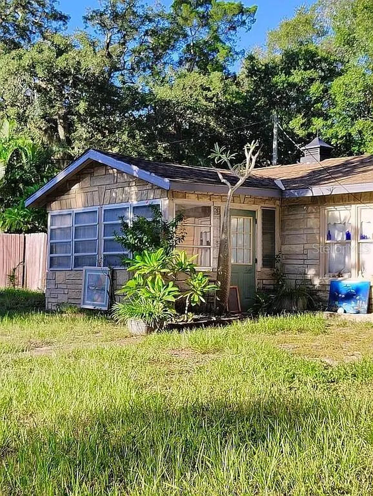 820 Bayou Avenue Tarpon Springs FL 34689
