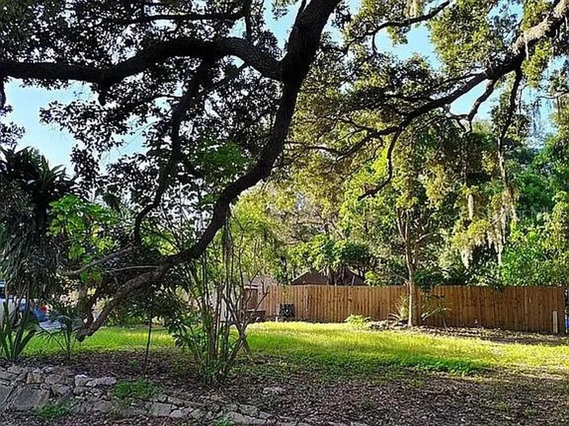 820 Bayou Avenue Tarpon Springs FL 34689