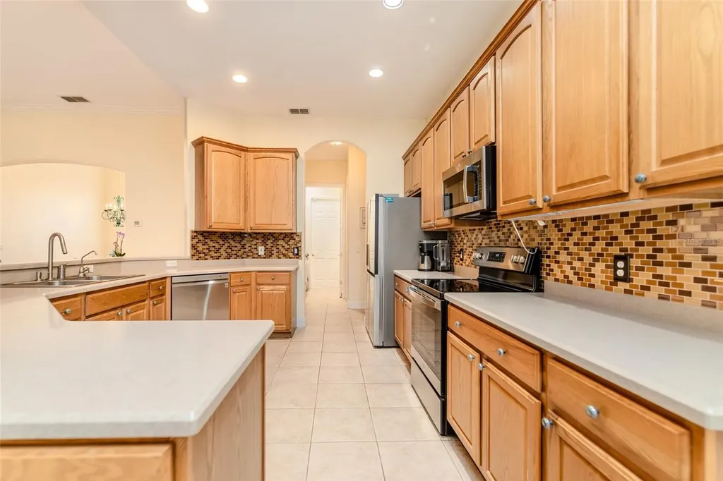 537 Montage Lane Kissimmee FL 34759