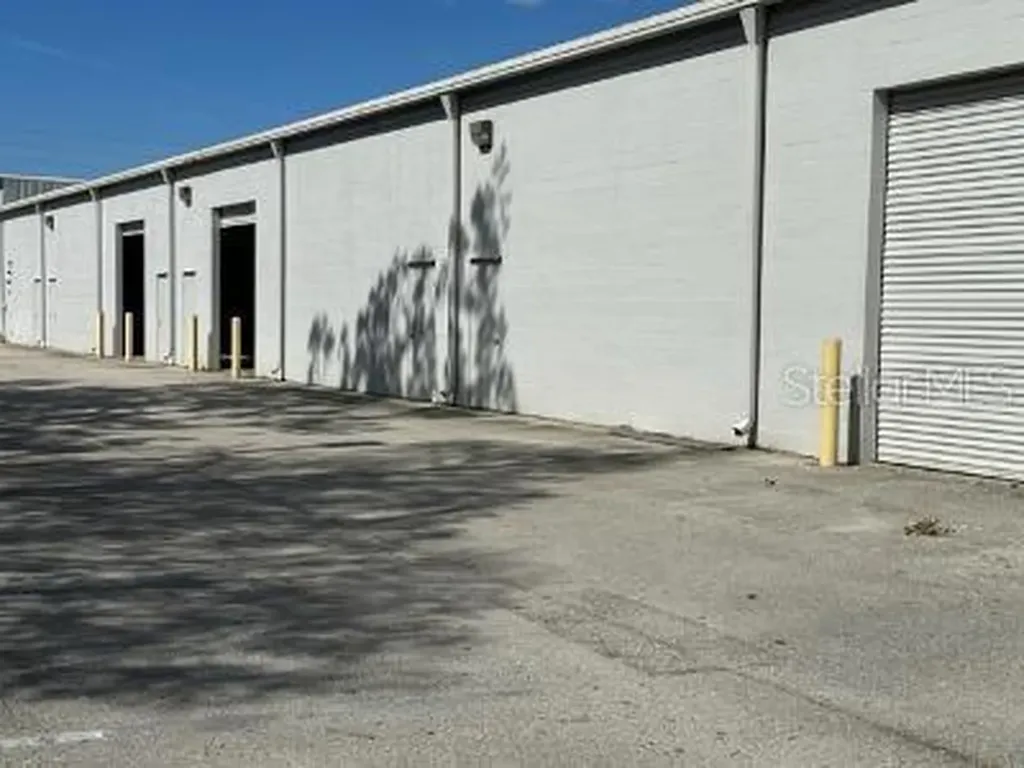 6859 Edgewater Commerce Parkway Orlando FL 32810
