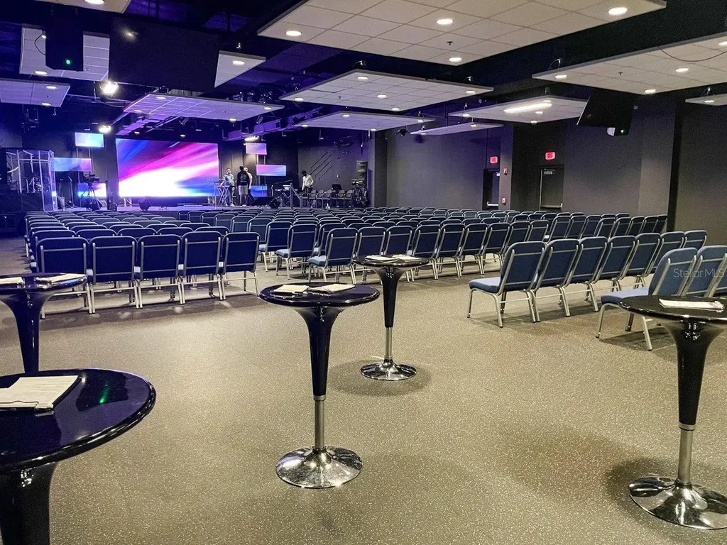 6859 Edgewater Commerce Parkway Orlando FL 32810