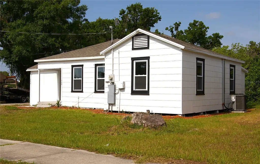 709 28th Street NW Winter Haven FL 33881