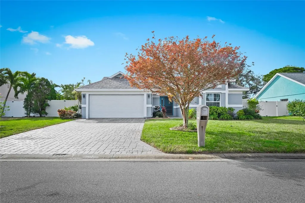 6909 34th Avenue W Bradenton FL 34209