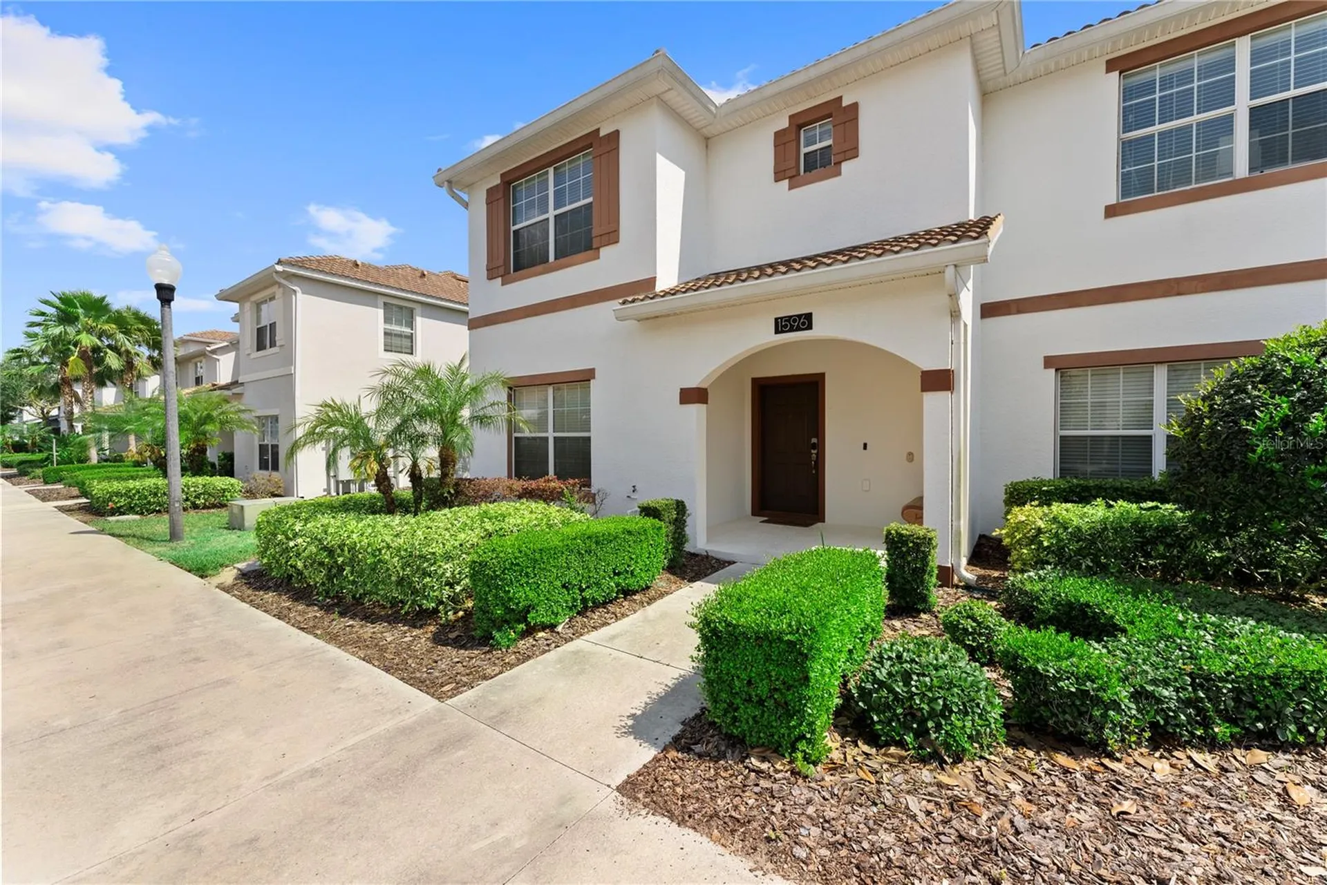 1596 Moon Valley Drive Davenport FL 33896