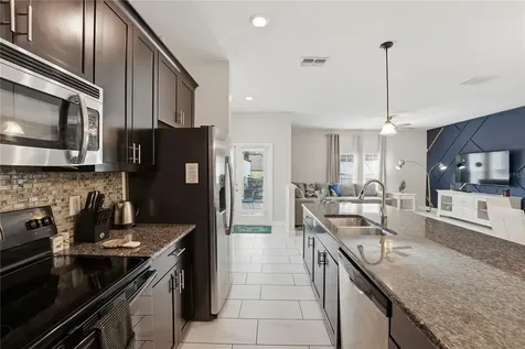 1596 Moon Valley Drive Davenport FL 33896