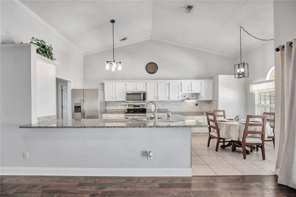 1040 Big Oaks Boulevard Oviedo FL 32765