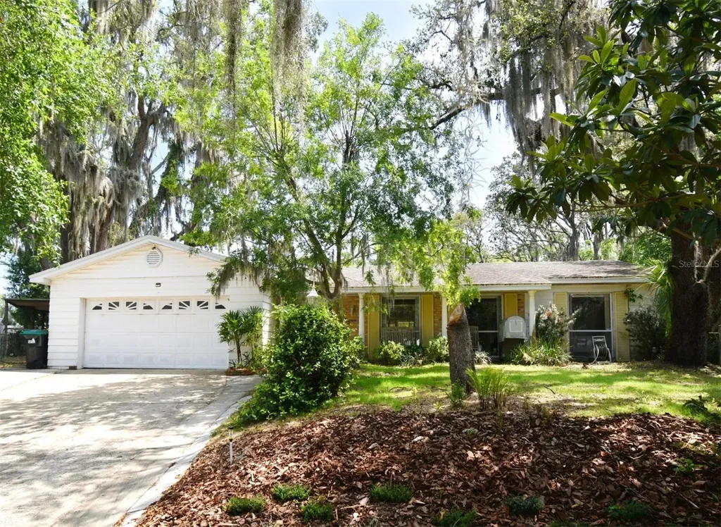 6105 Lost Tree Court Orlando FL 32808