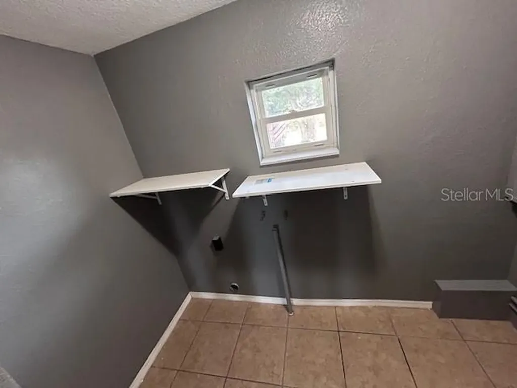 37913 Wicklow Avenue Zephyrhills FL 33541