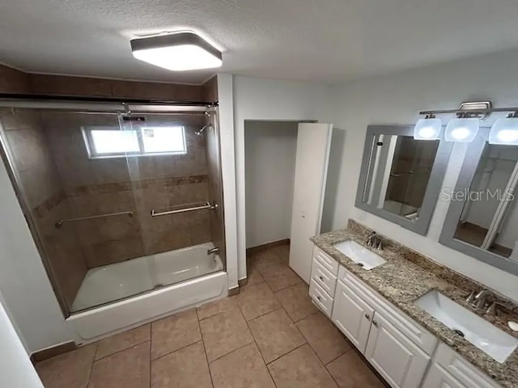 37913 Wicklow Avenue Zephyrhills FL 33541