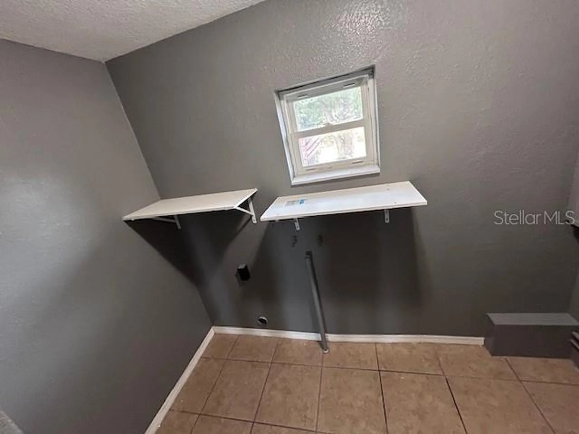 37913 Wicklow Avenue Zephyrhills FL 33541