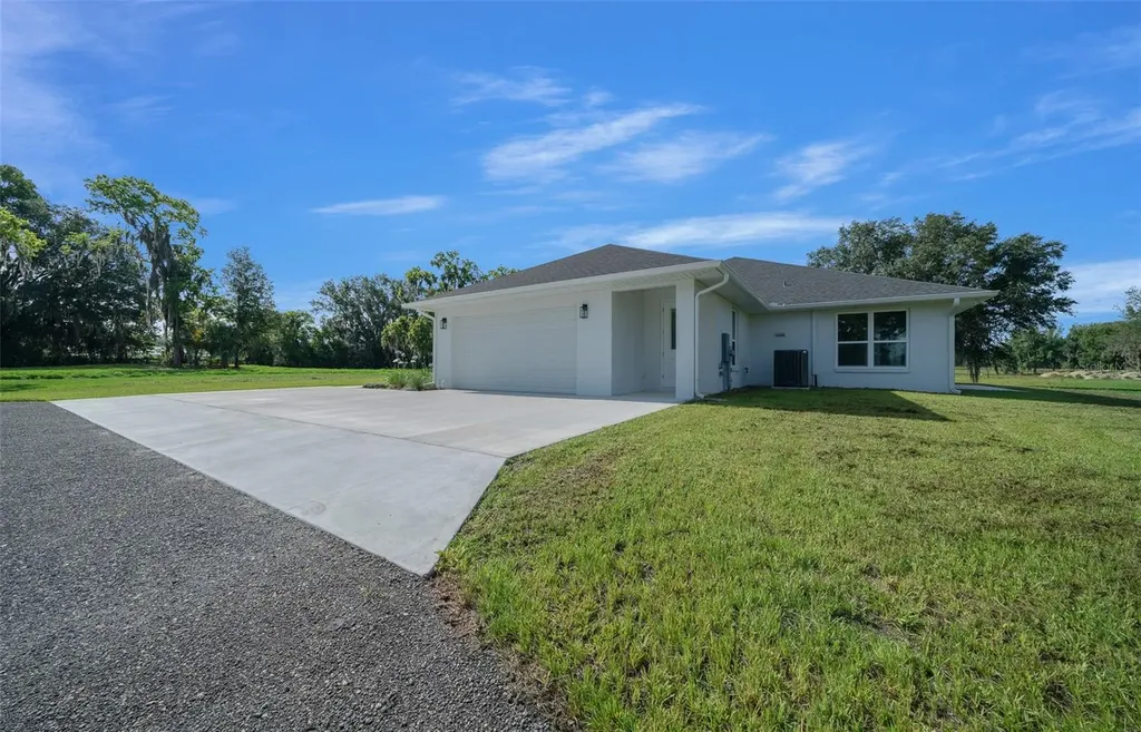 1058 SE 59th Street Ocala FL 34480
