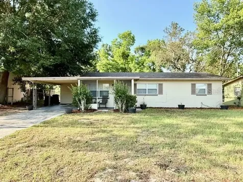 135 E Columbia Street Lake Alfred FL 33850