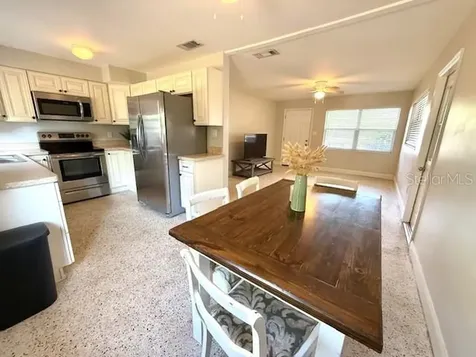 135 E Columbia Street Lake Alfred FL 33850
