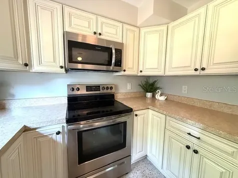 135 E Columbia Street Lake Alfred FL 33850