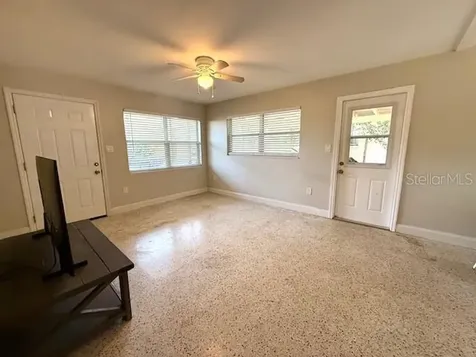 135 E Columbia Street Lake Alfred FL 33850
